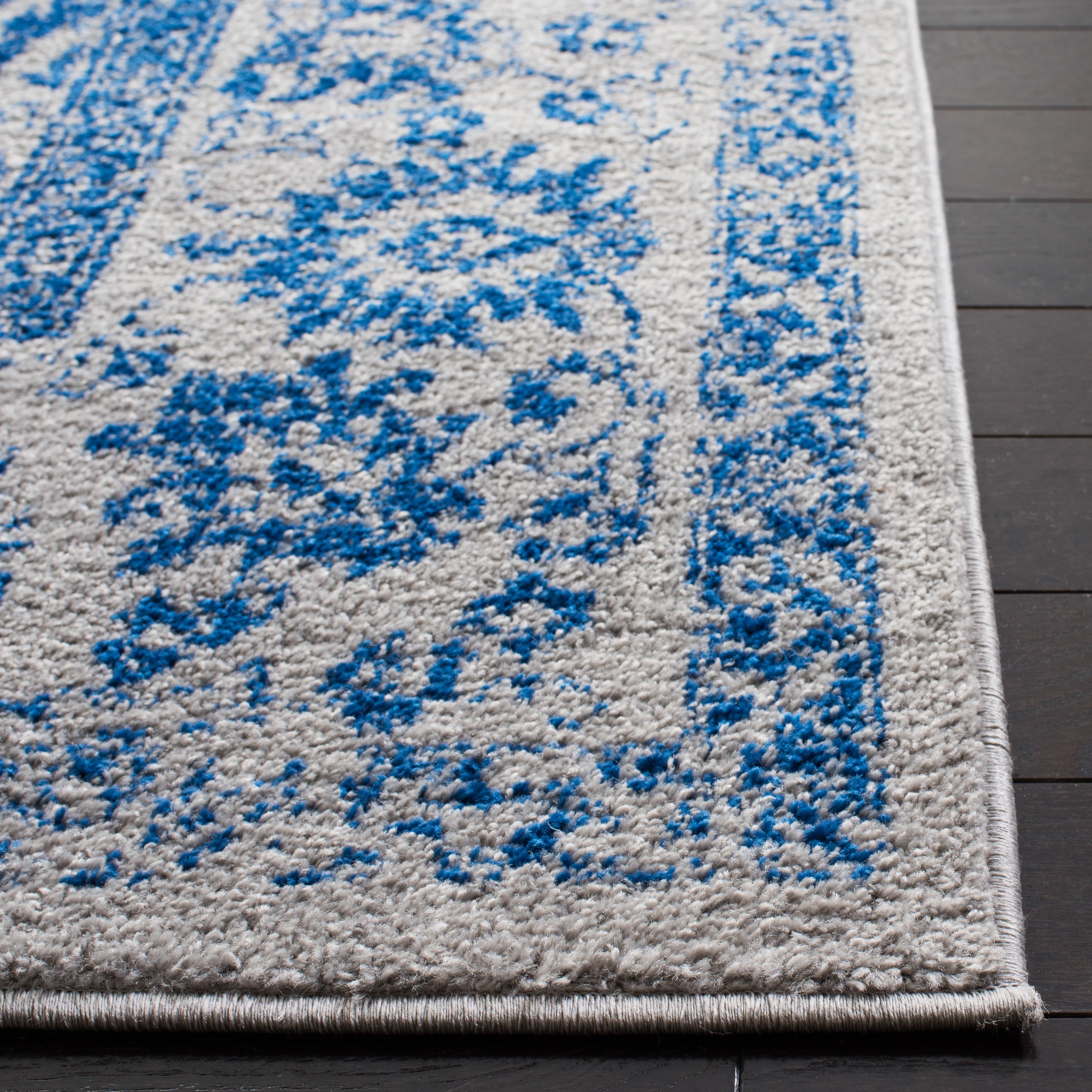 SAFAVIEH Adirondack Wyatt Traditional Distressed Area Rug, Grey/Blue, 8' x 10'