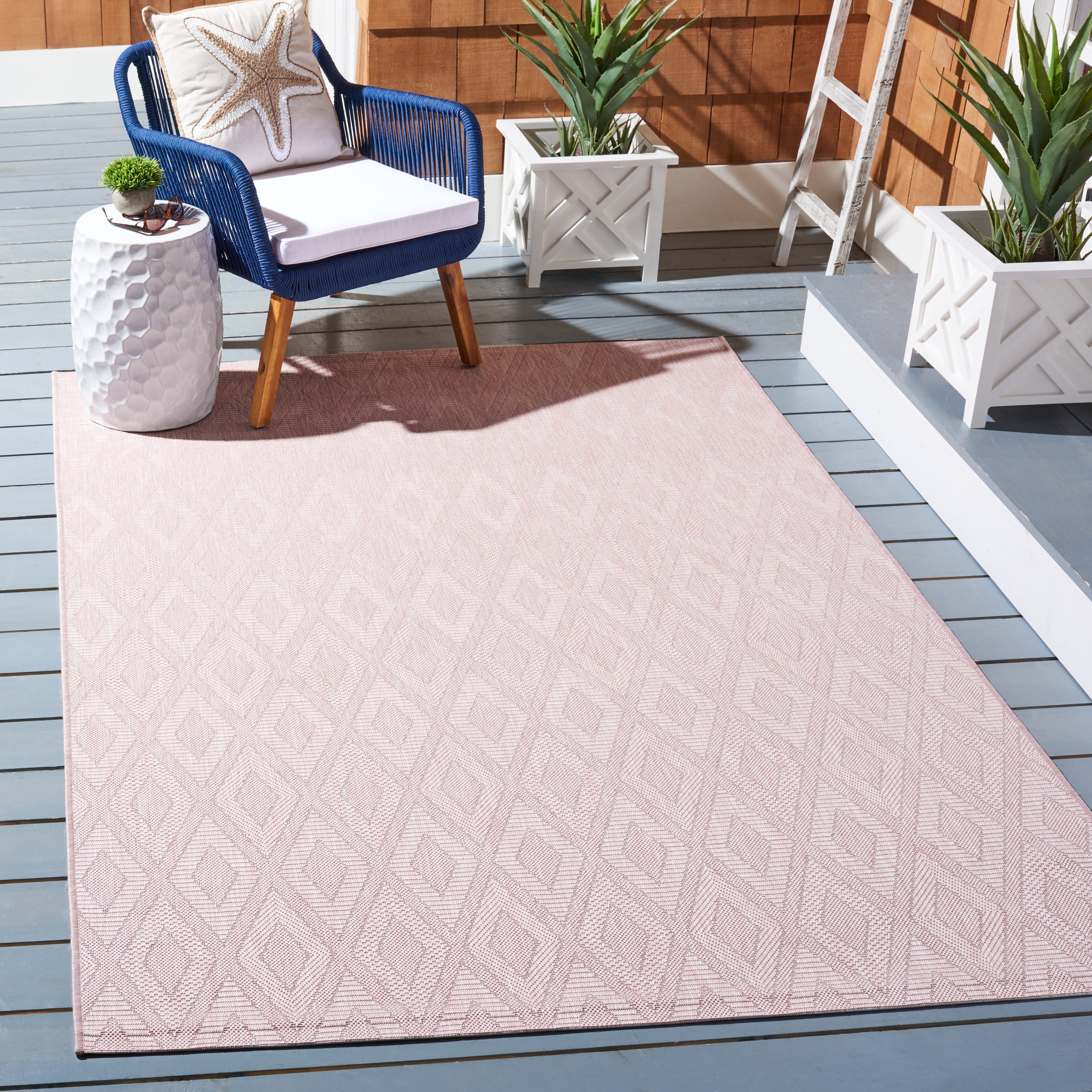 Safavieh Courtyard Teodor Geometric Indoor/Outdoor Area Rug, Natural, 5'3" x 7'7"